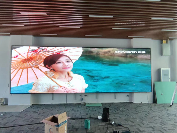 郫县P1.53led小间距屏安装案例